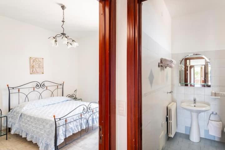 Guesthouseminturnoit Lucia Sparagna Exterior photo